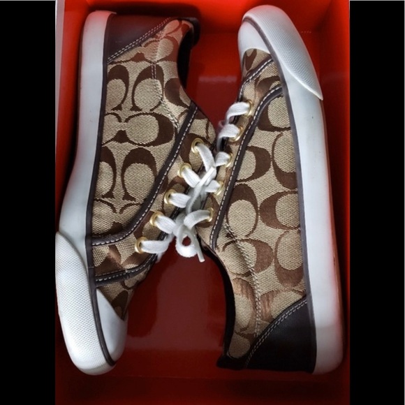 Coach Shoes - 2️⃣ for 4️⃣5️⃣Coach Signature Sneakers
